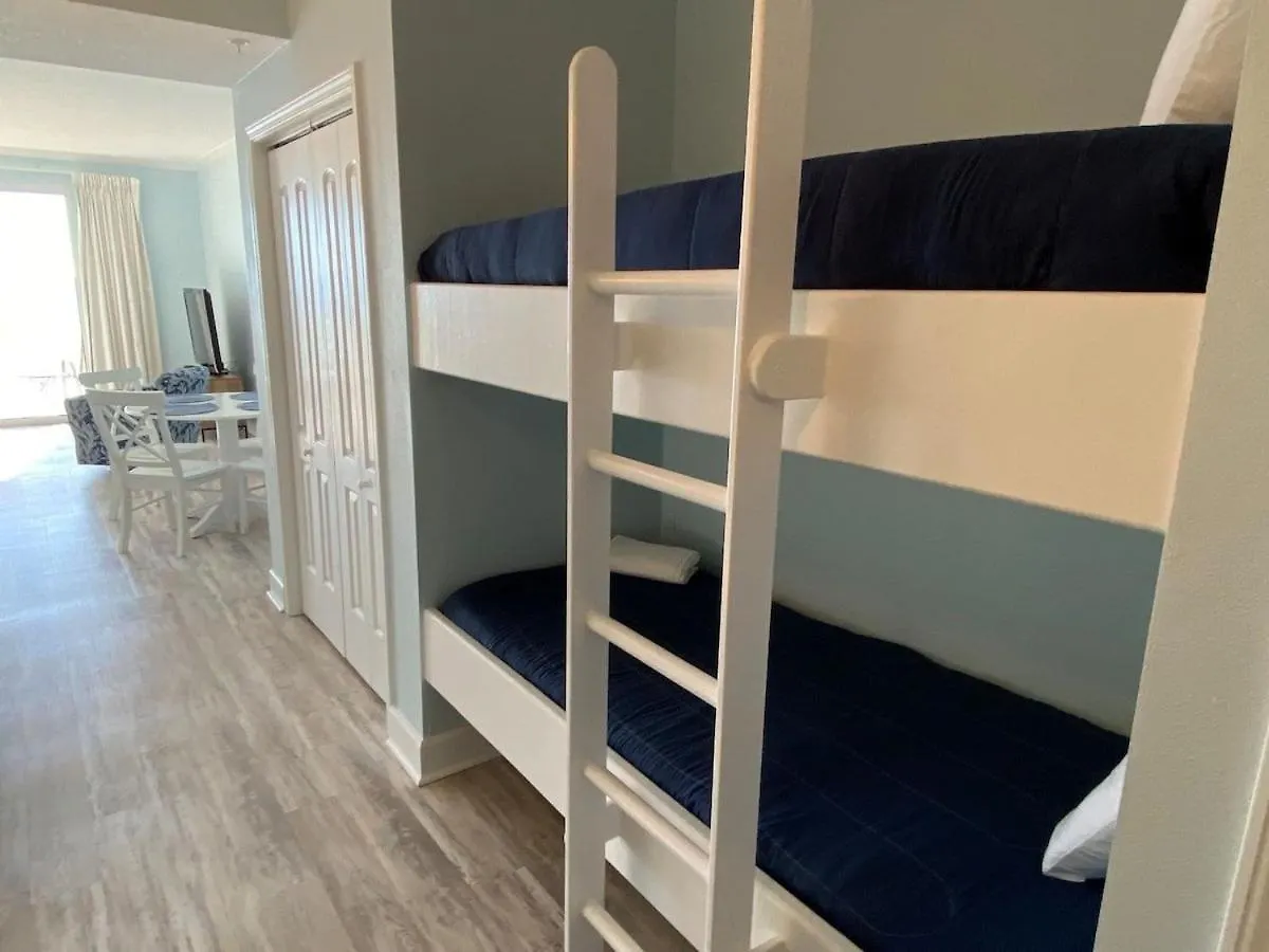 Celadon 207 Beachfront 1 Bedroom 2 Ba Sleeps 6 بنما سيتي بيتش شقة